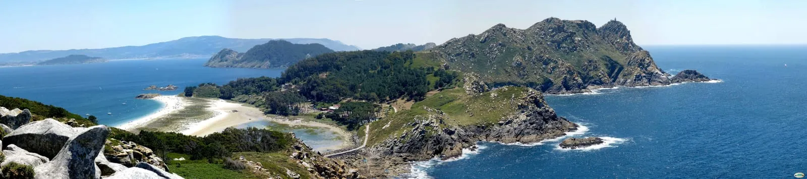 Panorámica de las Islas Cíes desde el Alto do Príncipe