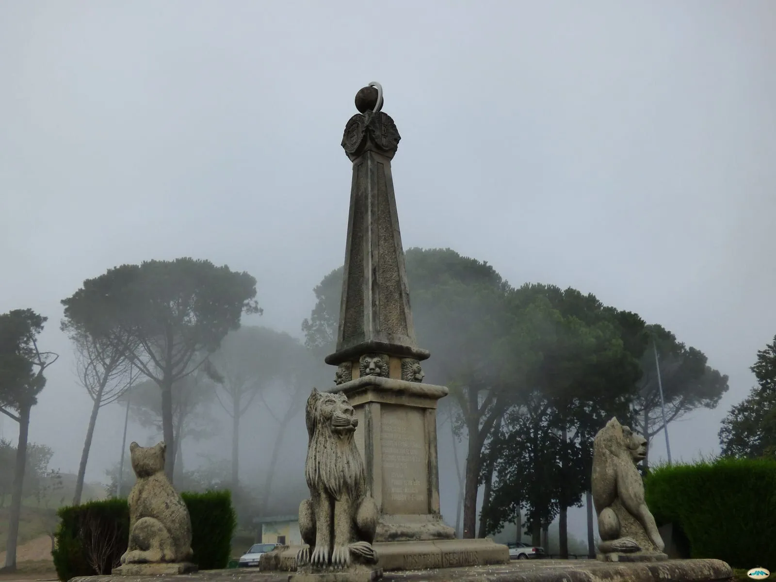 Niebla sobre la ría de Vigo vista desde A Madroa